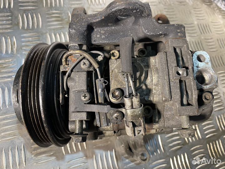 Компрессор кондиционера EJ206 legacy