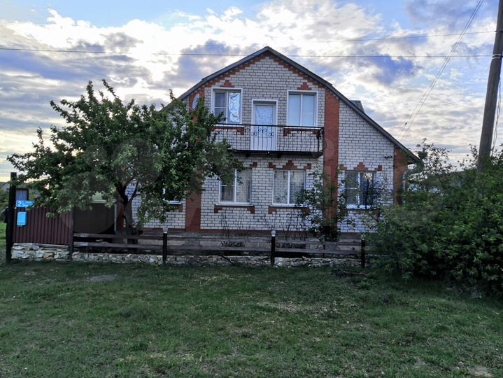 Дом 131,9 м² на участке 15 сот.