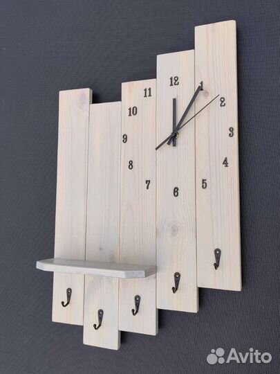 Ключница из дерева