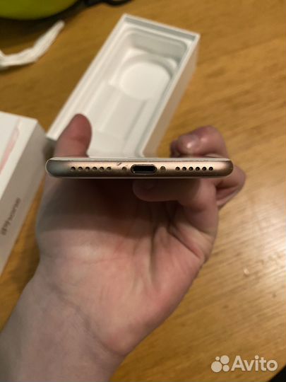 iPhone 7, 32 ГБ