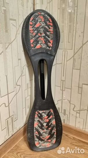 Двухколесный скейтборд