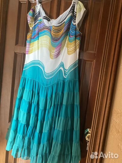 Платье из натурального шелка, облегченное, новое