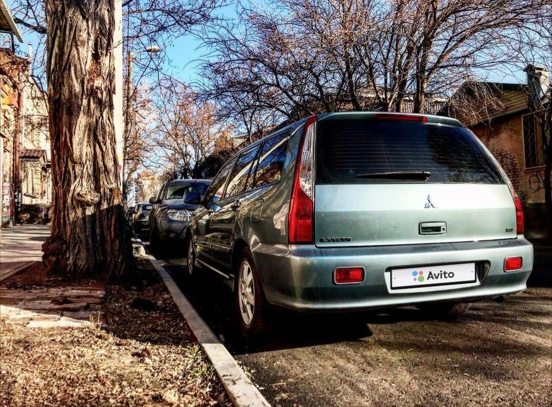 Mitsubishi Lancer: фото владельца