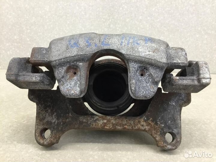 Суппорт передний левый, Audi Q3 2012-2018 5N0615123