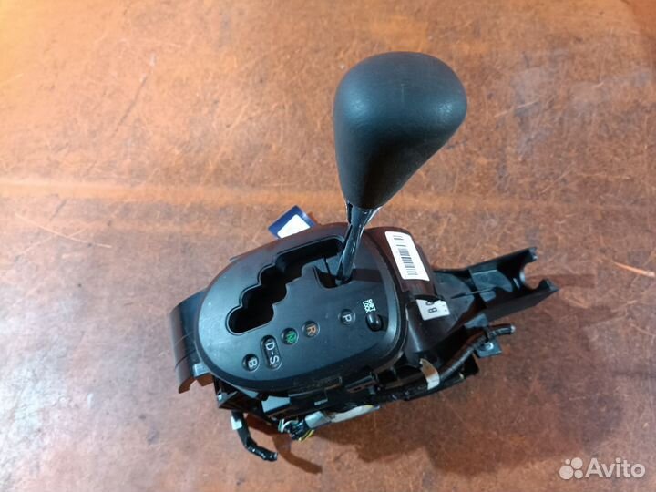 Ручка кпп Toyota Vitz SCP90