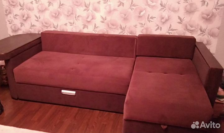 Диван с оттоманкой бу