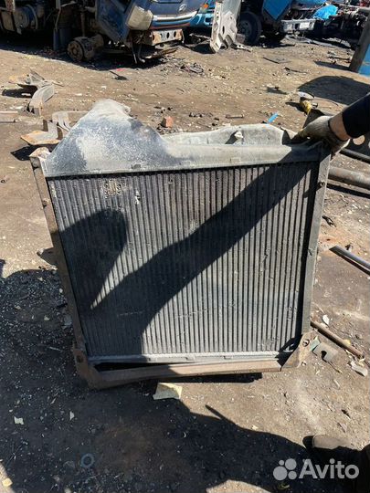 Hino profia.nf радиатор б.у k13c