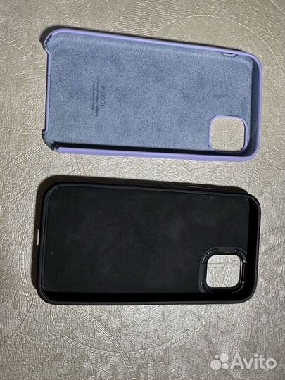 Чехол на iPhone 11 (фиолетовый и чёрный)