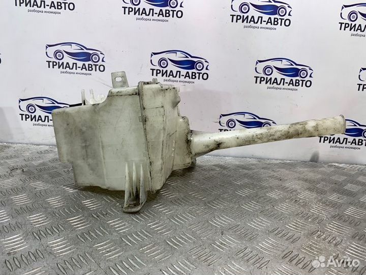 Бачок омывателя Kia Sorento 2 XM