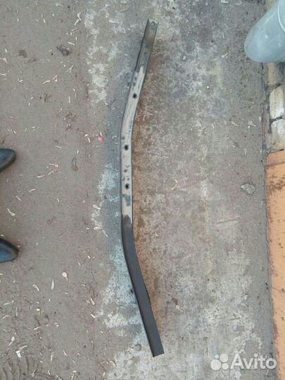 Lexus NX усилитель бампера