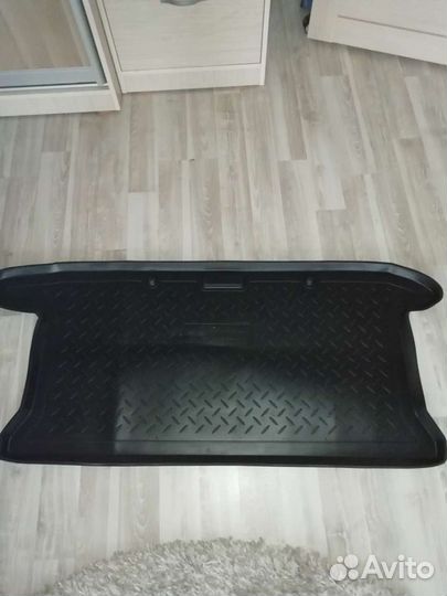 Поддон в багажник (коврик)
