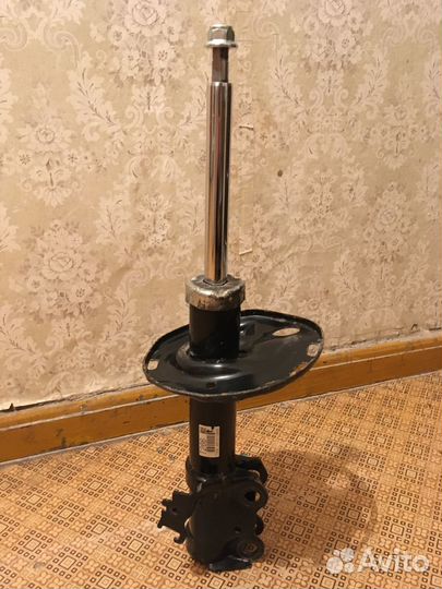 Амортизаторы toyota corolla 150