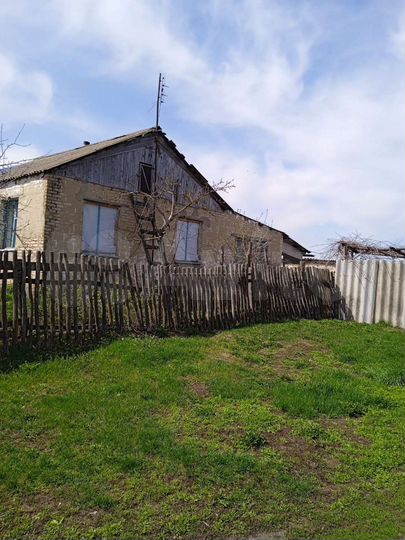 Дом 38 м² на участке 30 сот.