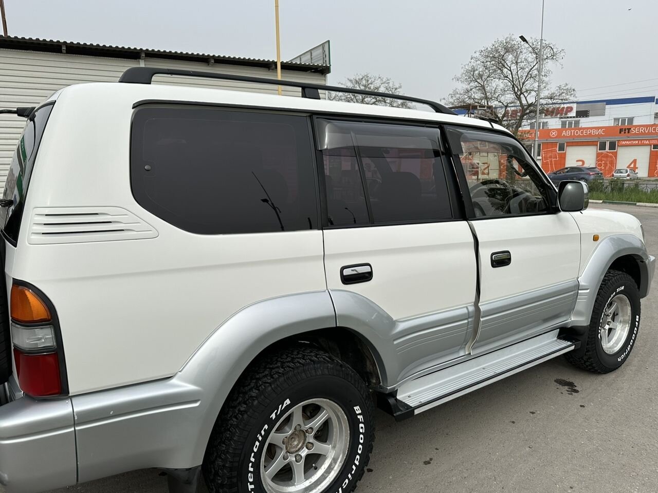 Toyota Land Cruiser Prado: фото владельца