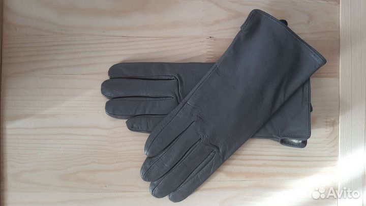 Перчатки женские