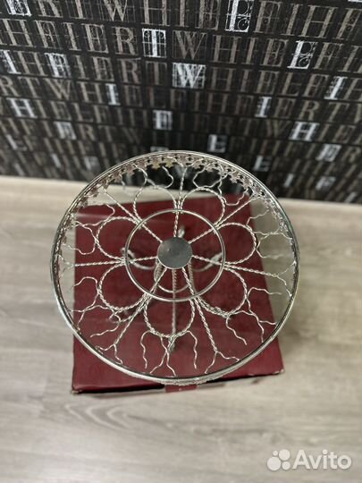 Подставка для торта