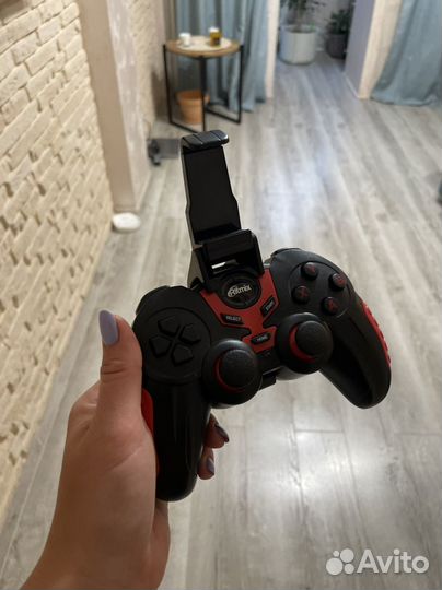 Геймпад для телефона