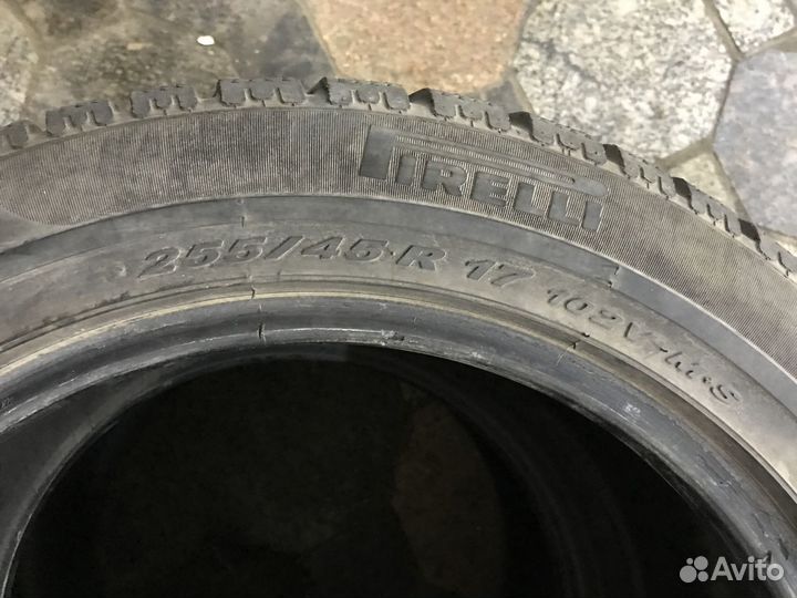Pirelli Winter Sottozero 240 Serie II 255/45 R17 102V