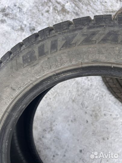 Bridgestone Blizzak Revo GZ 205/55 R16