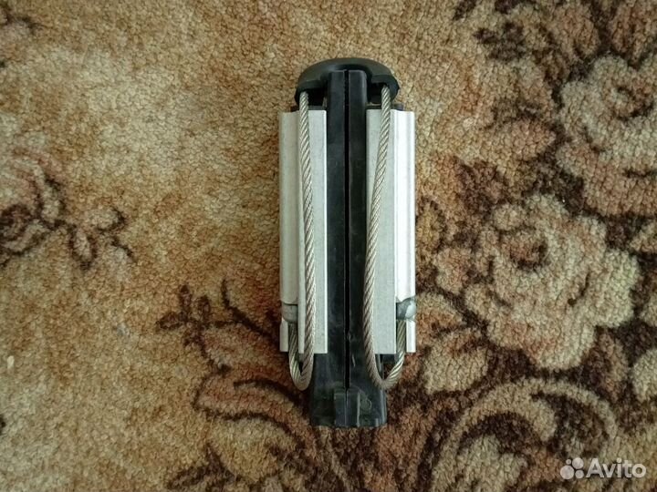 Зажим зои 16-70/1,5-10 иэк, кронштейны