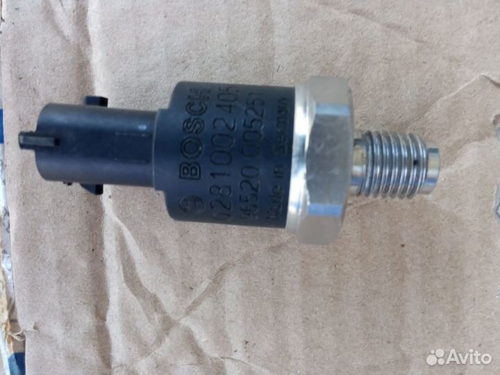 Датчик давления топлива на бмв, рено, ивеко и др