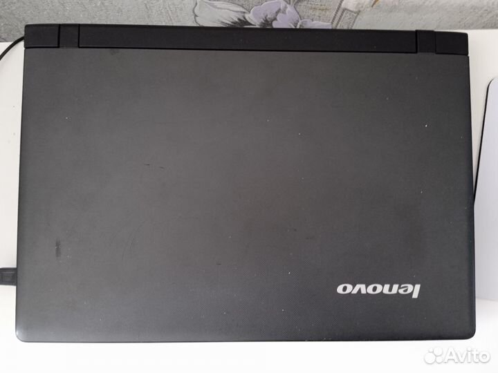 Ноутбук lenovo