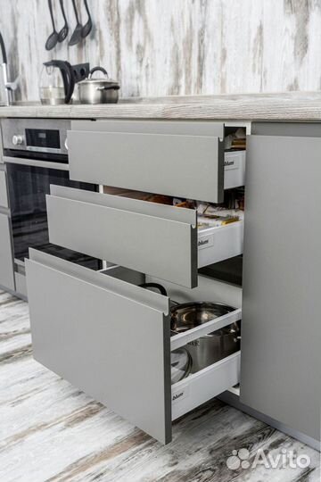 Кухонный гарнитур от частного мастера