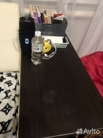 Кожаный угловой диван бу