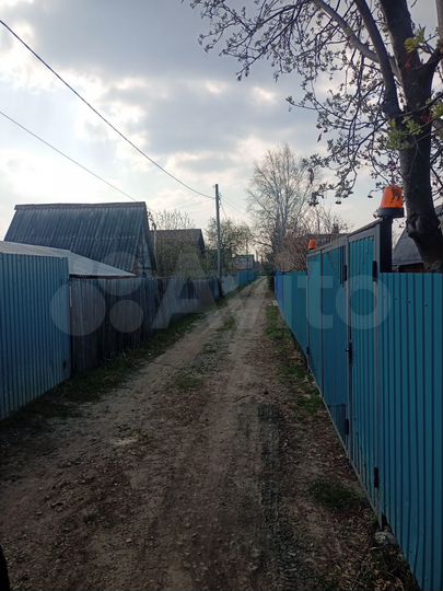 Дом 20 м² на участке 5 сот.