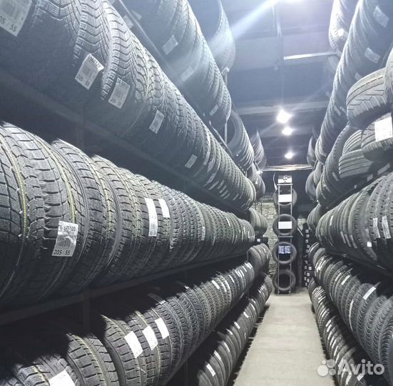 Nokian Tyres Hakkapeliitta R 255/45 R18 103M