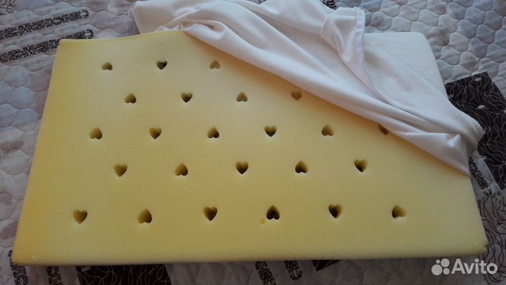 Подушка ортопедическая для новорожденных