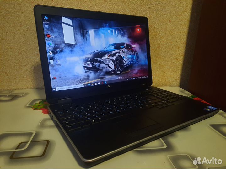 Игровой ноутбук Dell на core i7, 16 гб памяти