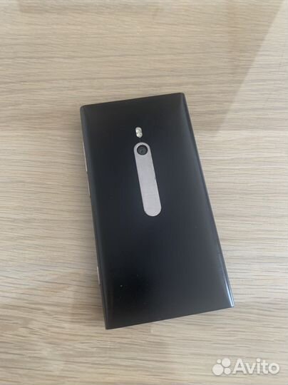 Телефон Nokia lumia 800