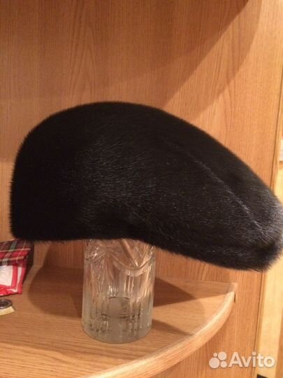 Кепка натуральный мех нерпы, уши опускаются
