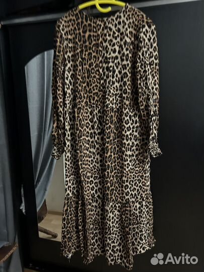 Платье hm леопардовое