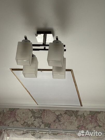 Люстра потолочная