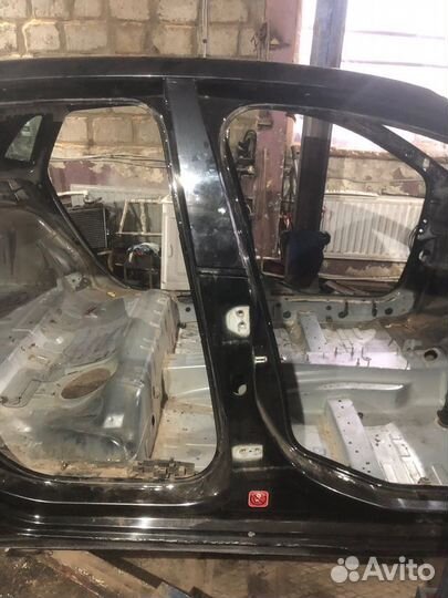 Центральная стойка правая citroen C4 B7 1.6 ат хетчбек