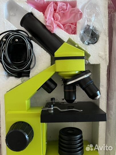 Микроскоп levenhuk