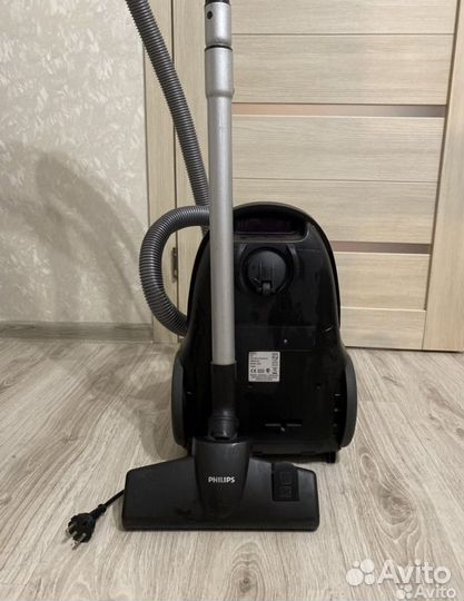Пылесос Philips 2000w