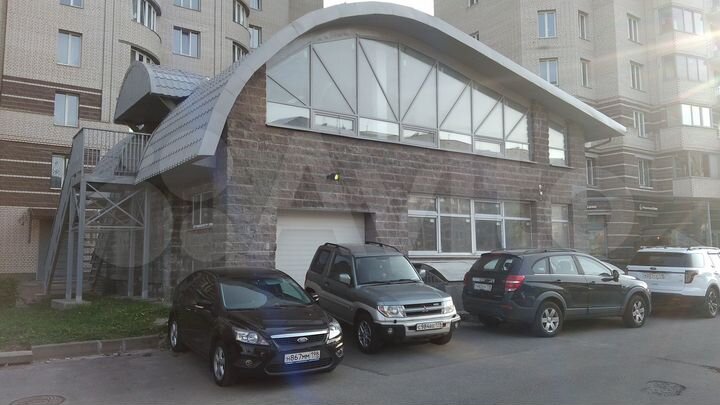 Машиноместо, 16 м²