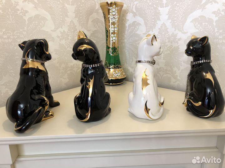 Фарфоровая статуэтка, кошка, собака