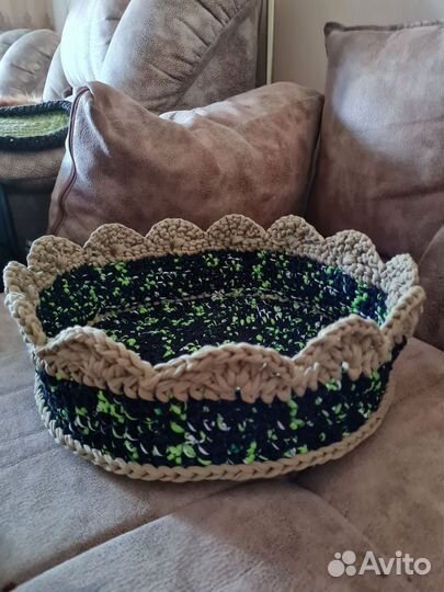 Лежанка для кошек новая