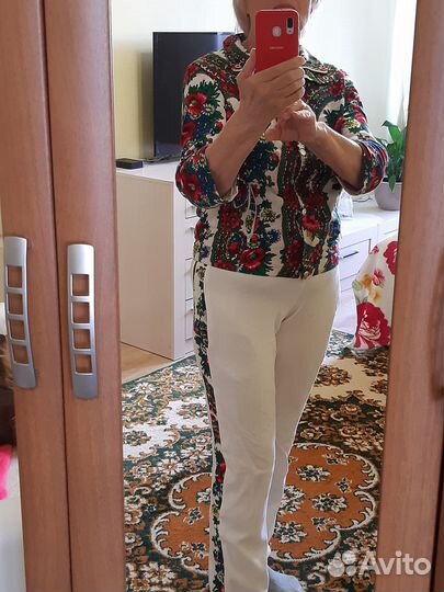 Спортивный костюм женский