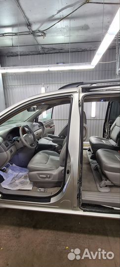 Покраска кожи сидений авто