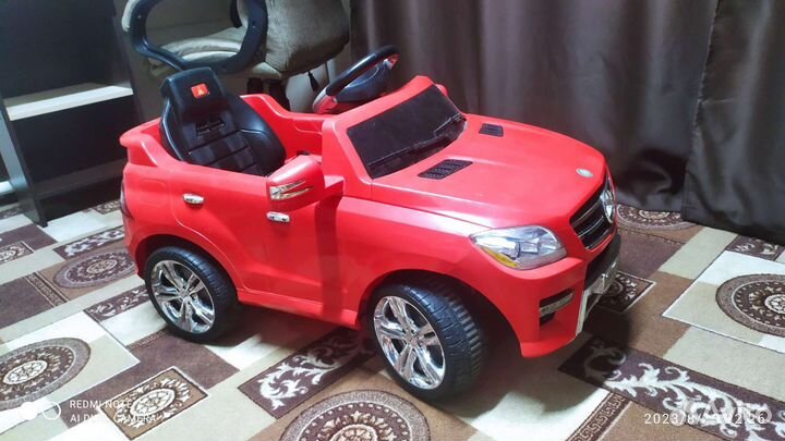 Детский электромобиль mercedes