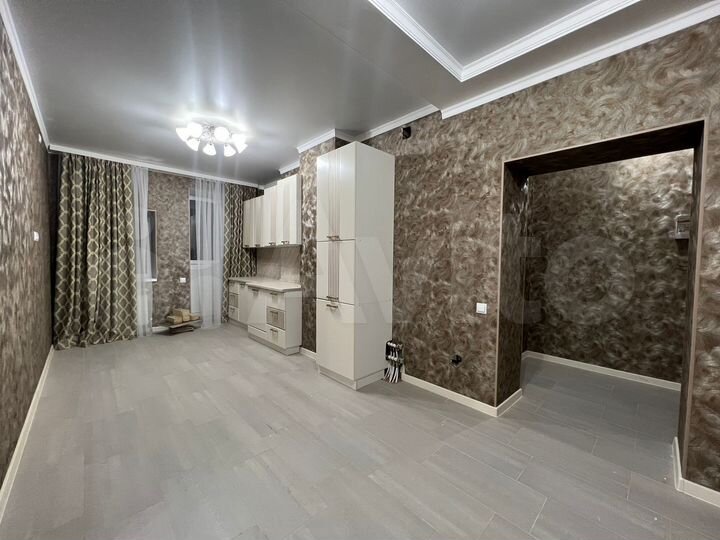 2-к. квартира, 67,8 м², 8/8 эт.