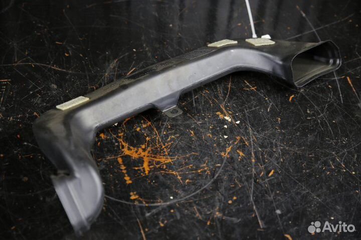 Воздуховод передний правый Bmw 6 E63