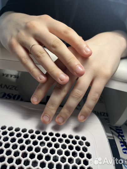 Маникюр на дому