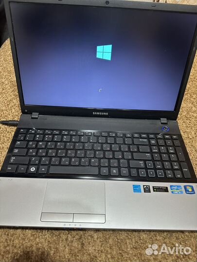 Ноутбук samsung np300e5a