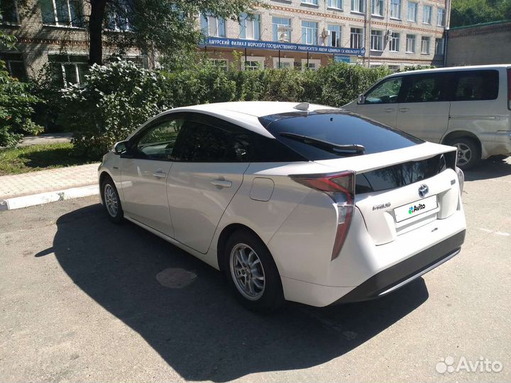 Toyota Prius 1.8 CVT, 2016, 130 000 км